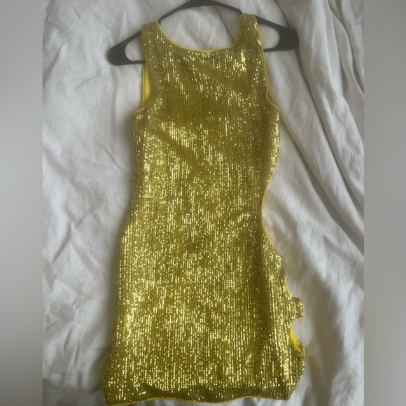 Camila Coelho, Alana Mini Dress in Lemonchello, size XS, perfect condition - Picture 3 of 4